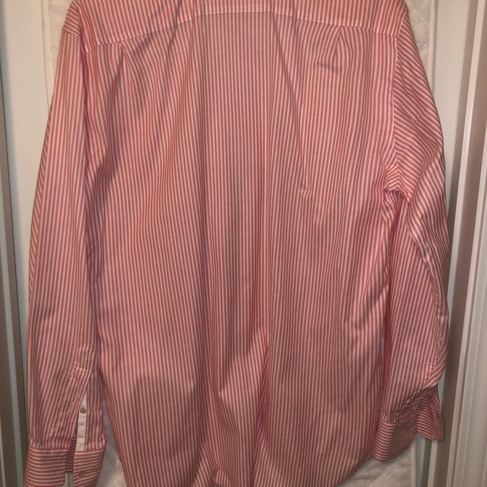 Southern Tide button down. Size M - Picture 2 of 4